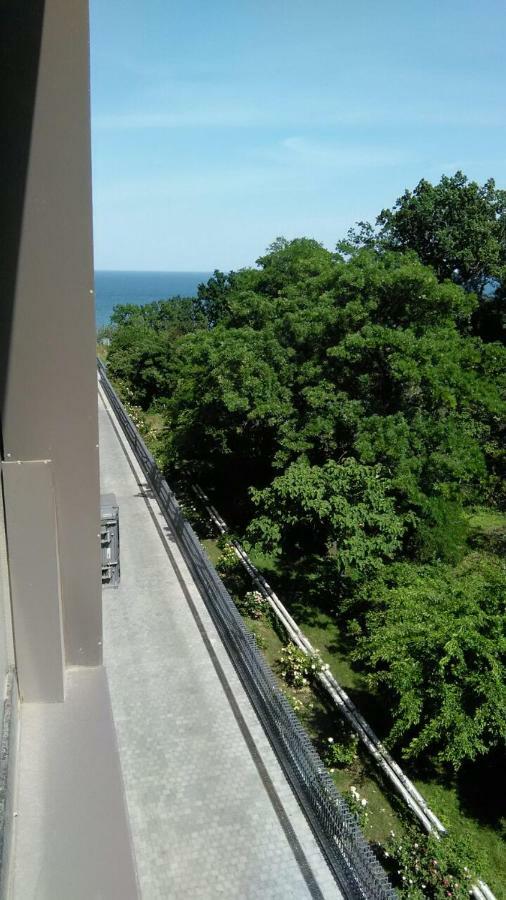 Аппартаменты Студио У Моря Odessa Esterno foto